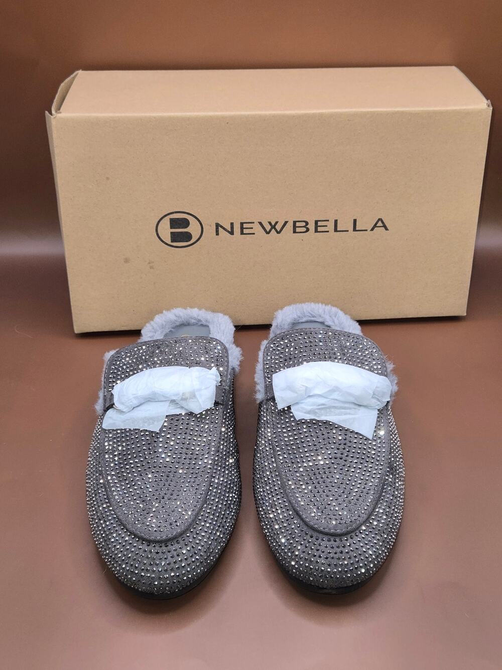 Women's Size 6.5 Gray Rhinestone Faux Fur Mule Loafers New in Box